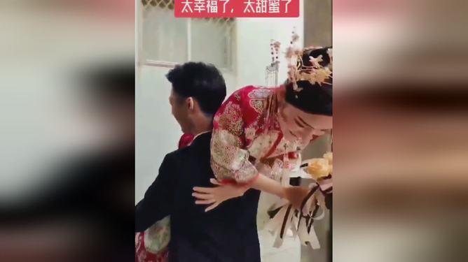 森迪穿越魔法学院